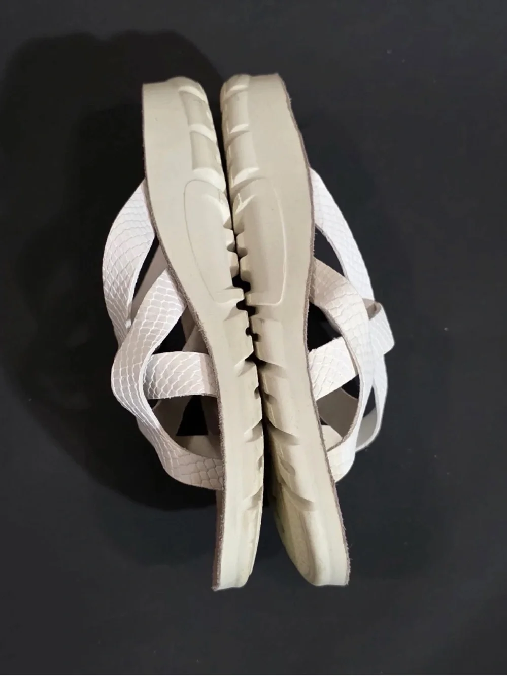 Cliffs by WHITE MOUNTAIN Women's Cream Crisscross Textured Sandals